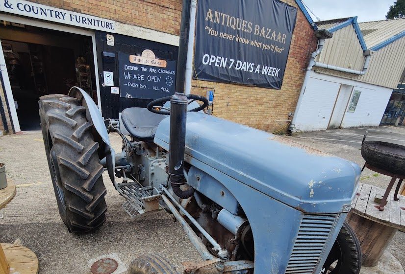 Antiques and Collectables in Crewkerne